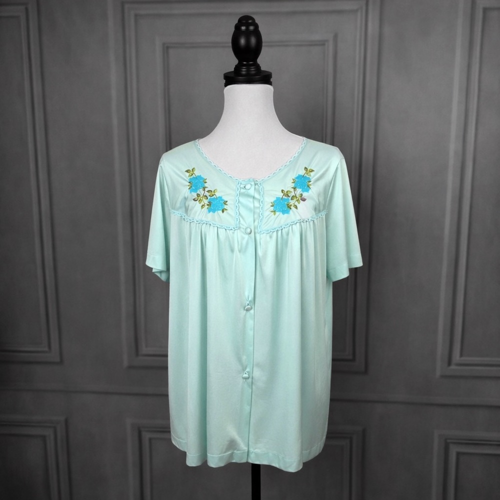 Vintage mini nightgown / top
